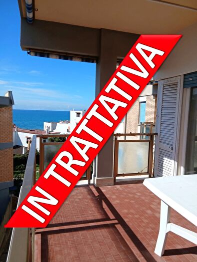Appartamento quadrilocale in vendita in Lungomare Enea, Anzio