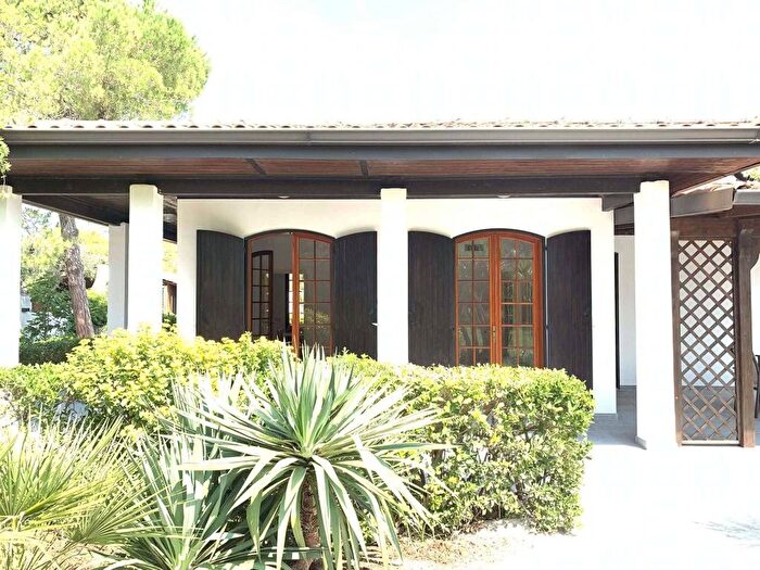 Appartamento quadrilocale in affitto in Via Orvieto, Mezzagrande, Lecce