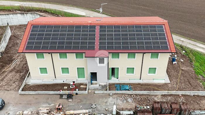 Appartamento trilocale in vendita in Via Toffanelle Nuove, Zevio