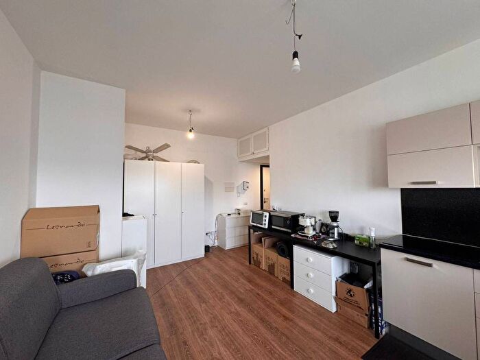 Appartamento monolocale in affitto in Largo dei Gelsomini, Giambellino, Milano