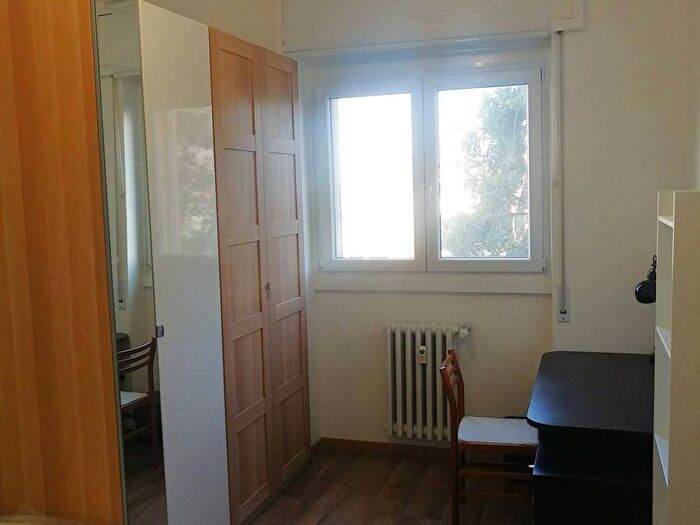 Appartamento con 6 locali in affitto in Via Benjamin Constant, Quarto Cagnino, Milano