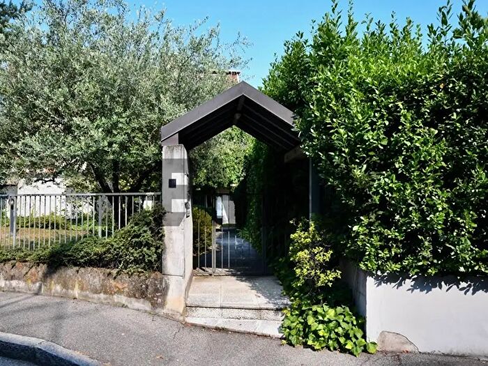 Appartamento bilocale in vendita in Via Novara, Gallarate