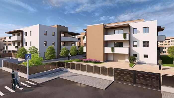 Case in Vendita e in Affitto - 2