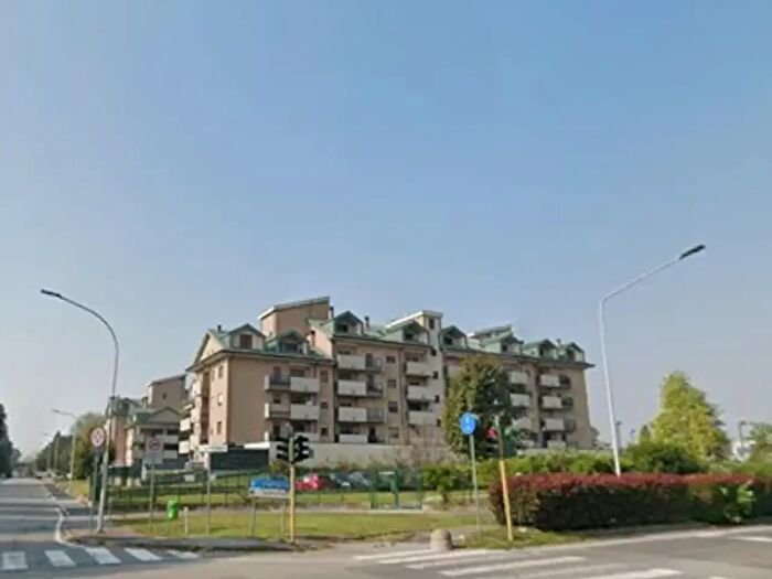 Appartamento monolocale in affitto in Viale della Repubblica, Melegnano