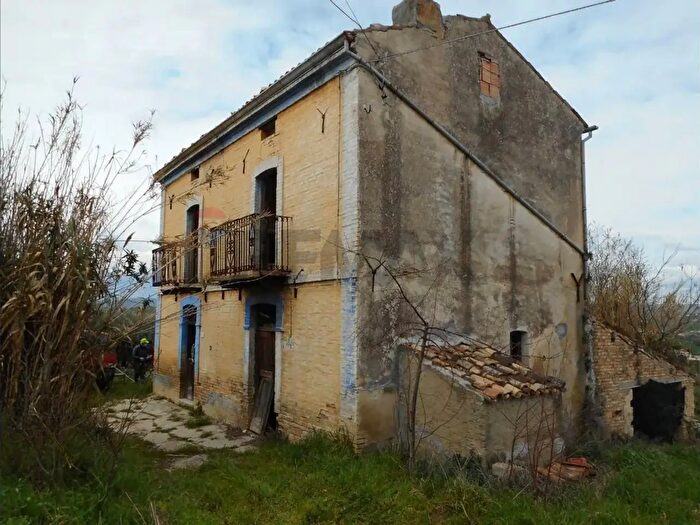 Casa bilocale in vendita in Colle Campitelli Snc, Lanciano