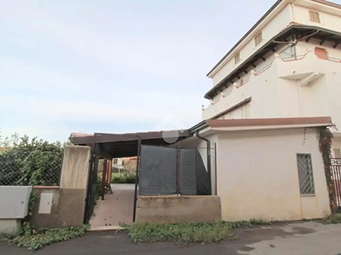 Casa bilocale in vendita in Via dellAnemone di Mare, Isola Di Capo Rizzuto