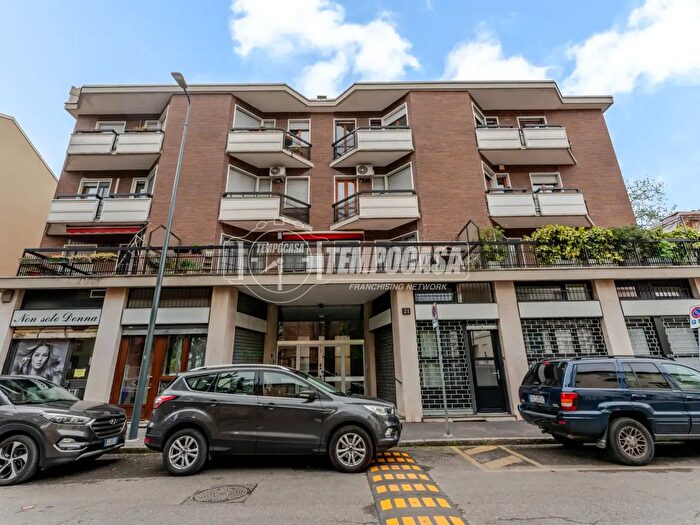 Appartamento monolocale in vendita in Via SantUguzzone, Milano