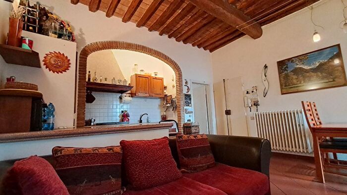 Appartamento trilocale in vendita in Cecina