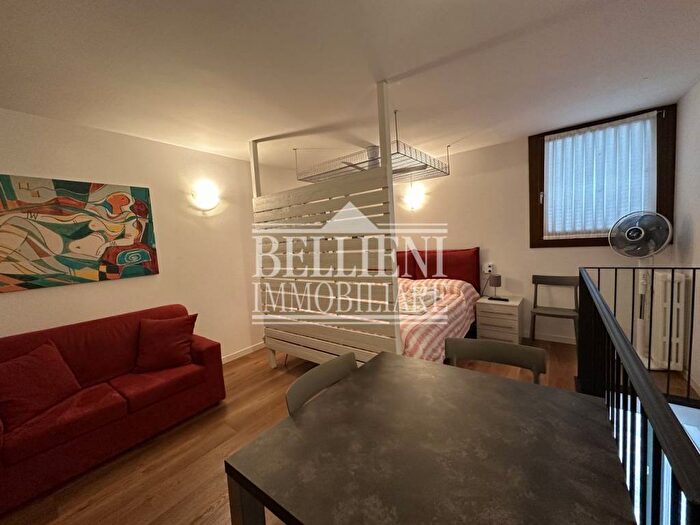 Appartamento monolocale in affitto in Contra Santi Apostoli, Centro Storico, Vicenza