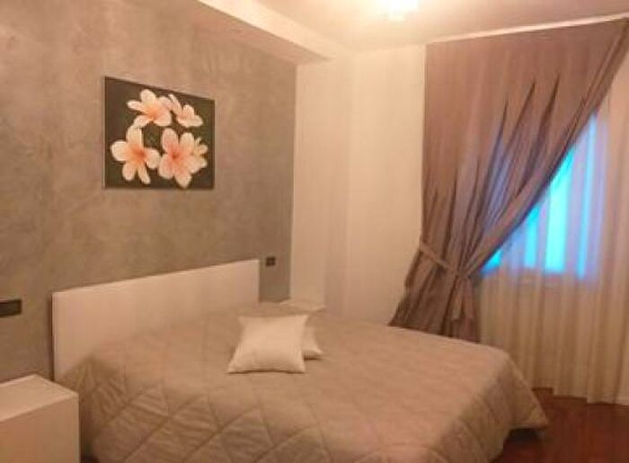 Casa quadrilocale in vendita in Reggio Emilia