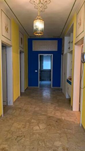 Appartamento con 5 locali in vendita in Russi