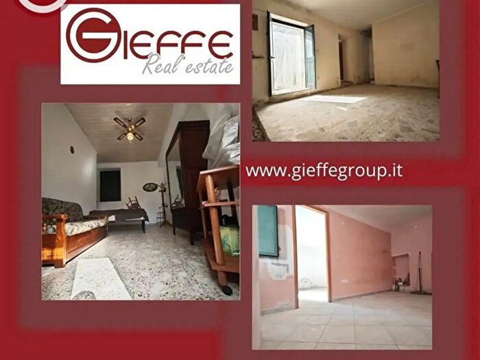 Casa quadrilocale in vendita in Taurianova