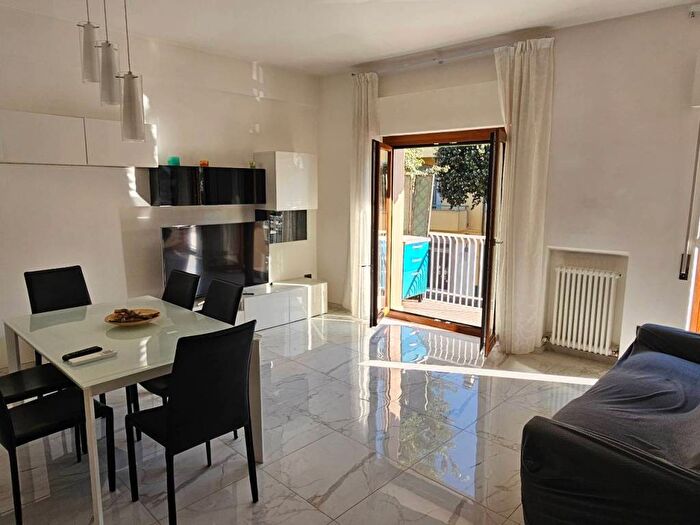 Appartamento con 5 locali in affitto in Civitanova Nord San Gabriele Fontespina, Civitanova Marche