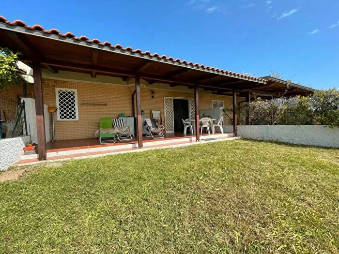 Casa trilocale in vendita in Maiolino, Gizzeria