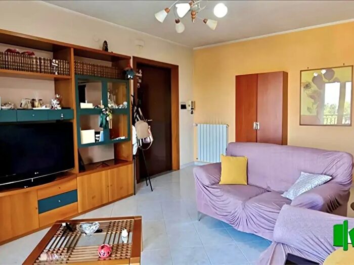 Appartamento trilocale in vendita in Marigliano