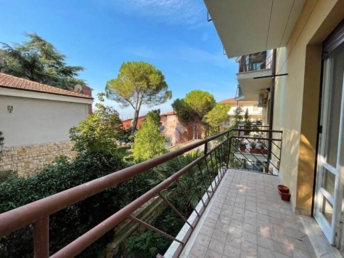 Appartamento trilocale in affitto in Via Francesco Maturanzio, Centro, Perugia