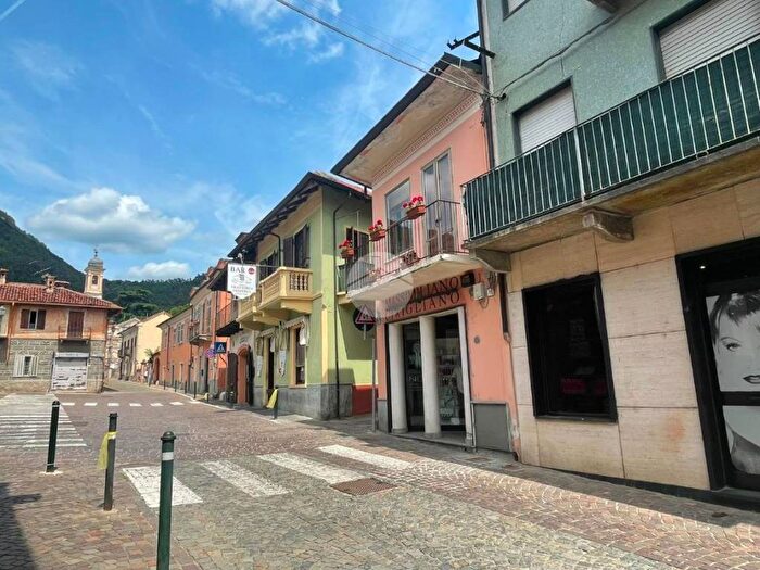 Appartamento trilocale in affitto in Via Roma, Piossasco