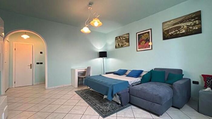 Appartamento bilocale in affitto in Piombino