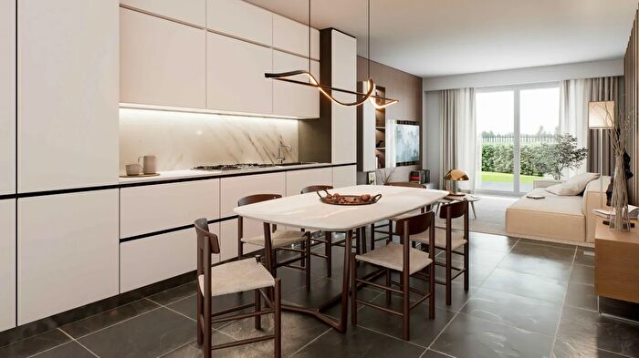 Appartamento trilocale in vendita in colà di Lazise Via San Giorgio, Lazise