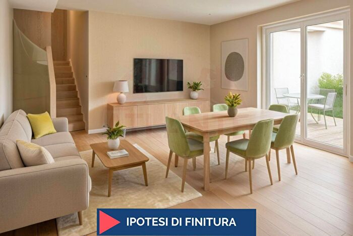 Casa quadrilocale in vendita in Via Valurbes, Zone