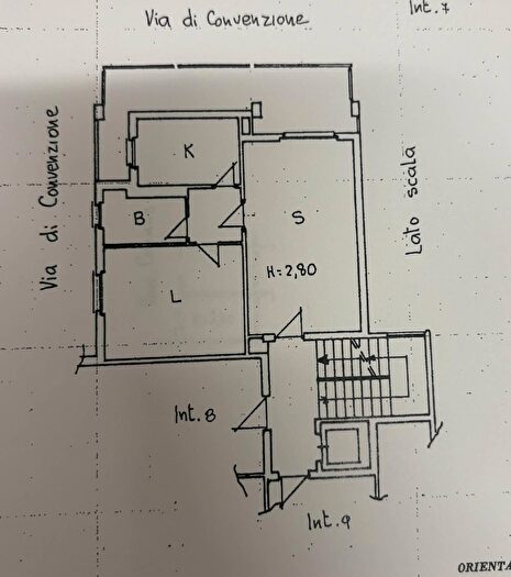 Appartamento trilocale in vendita in Via Cicerone, Pomezia