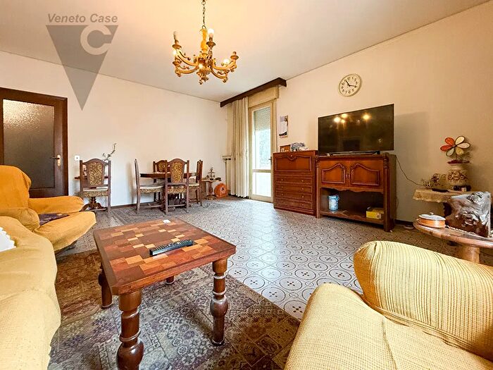 Appartamento trilocale in vendita in Noventa Padovana