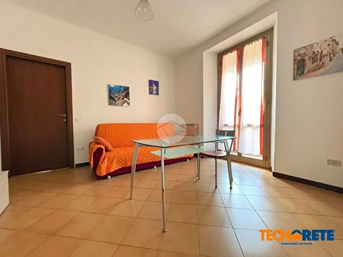 Appartamento trilocale in affitto in Via Sarzana, La Spezia