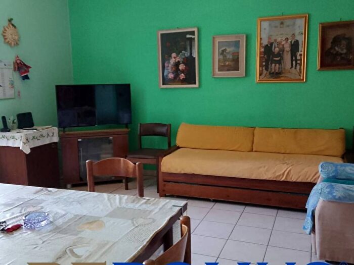 Appartamento trilocale in affitto in Viale Alessandro Guidoni, Piazza Primavera Passariello, Pomigliano dArco