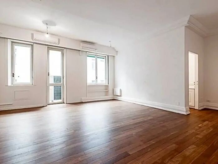 Appartamento quadrilocale in vendita in Viale Marche, Milano
