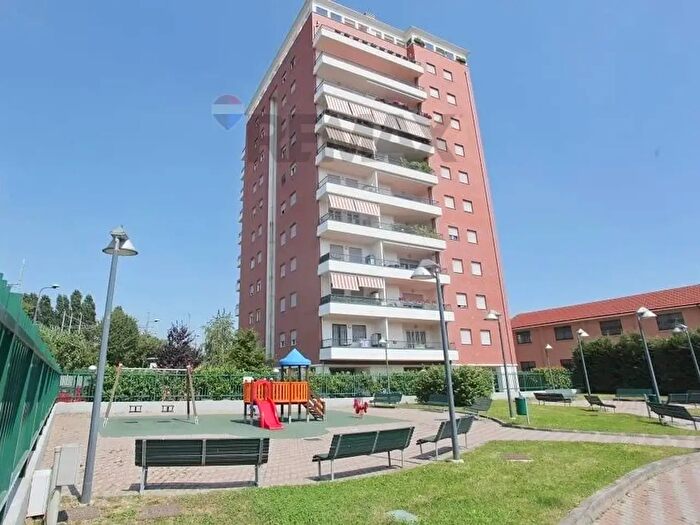 Appartamento bilocale in affitto in Via Benefattori dell'Ospedale, Milano