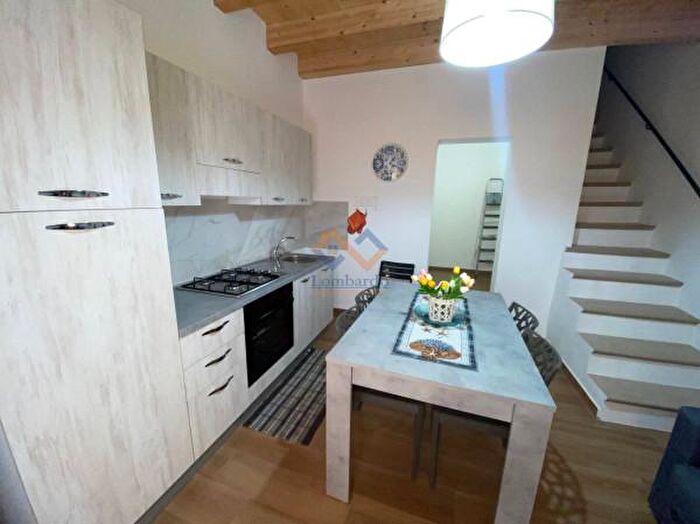 Casa quadrilocale in vendita in Via Calcara, Castellammare Del Golfo