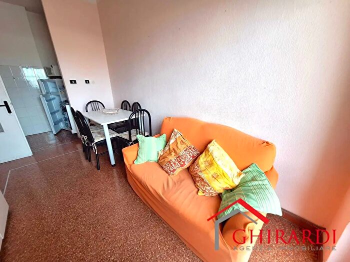 Appartamento quadrilocale in affitto in Via dellAcciaio, Genova