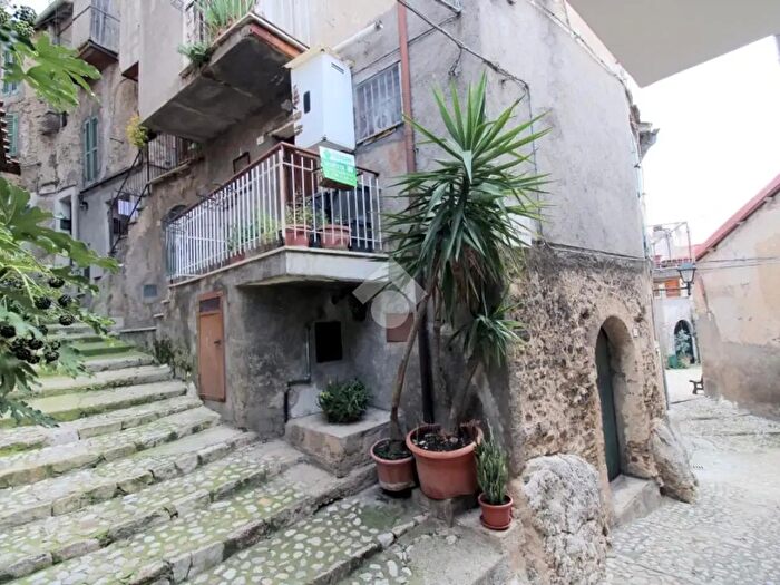 Appartamento bilocale in vendita in Via Solferino, Poggio Catino