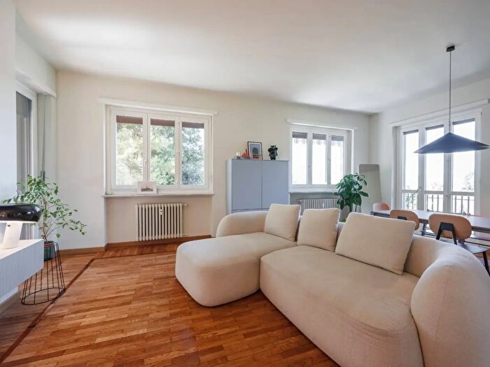 Appartamento quadrilocale in vendita in Strada Val San Martino, Torino