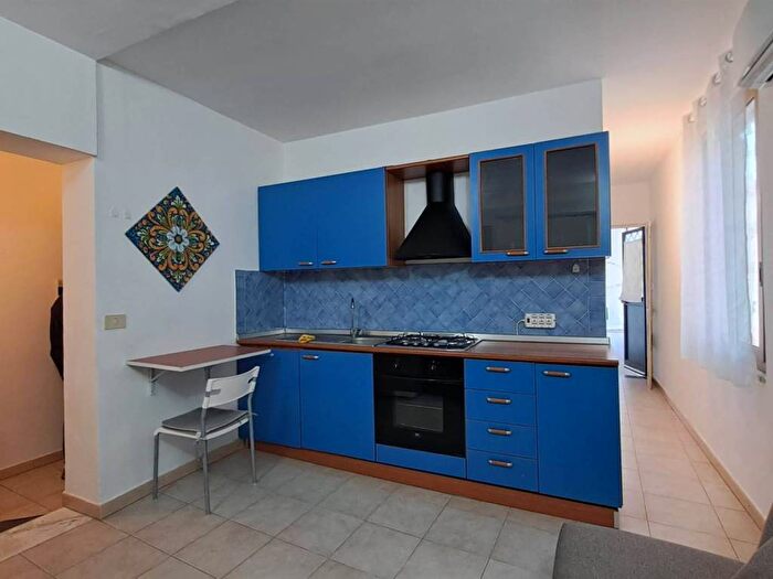 Appartamento bilocale in affitto in Via Messina, Rotolo, Catania