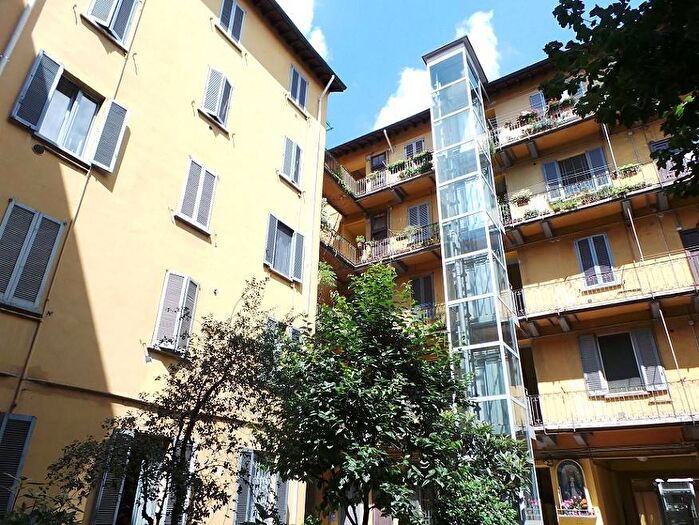Appartamento monolocale in affitto in Via Antonio Tolomeo Trivulzio, Gambara, Milano