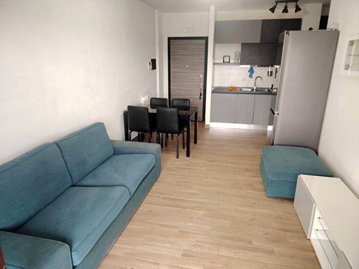 Appartamento bilocale in affitto in Via Enrico Bompiani, Fonte Laurentina, Roma