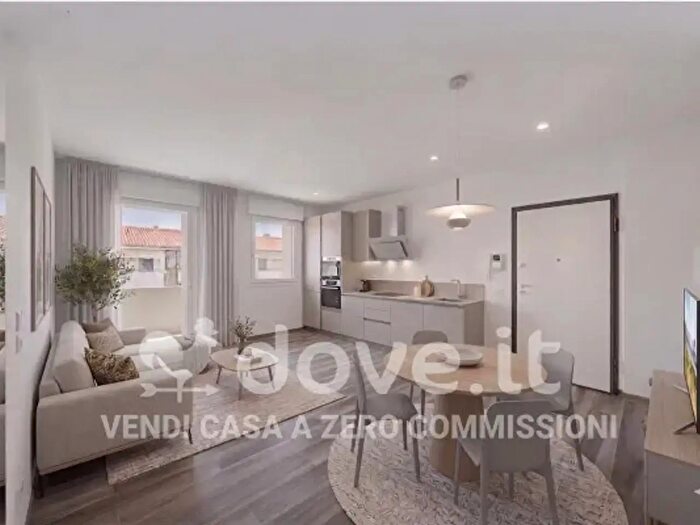 Appartamento trilocale in vendita in Via Enrico De Nicola, Montegrotto Terme