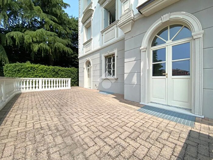 Appartamento quadrilocale in vendita in Via Giuseppe Mazzini, Mairano