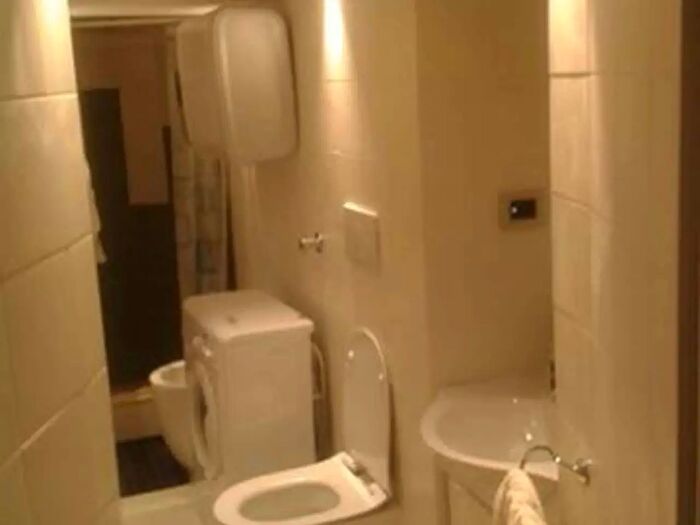 Appartamento monolocale in affitto in Via dè Coltellini, Bologna