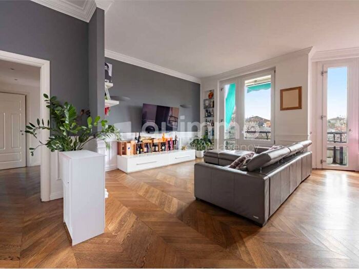 Appartamento trilocale in affitto in Via Turati, Turati, Milano