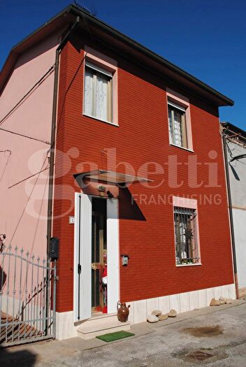 Appartamento quadrilocale in vendita in Via Ottorino Respighi, Ravenna