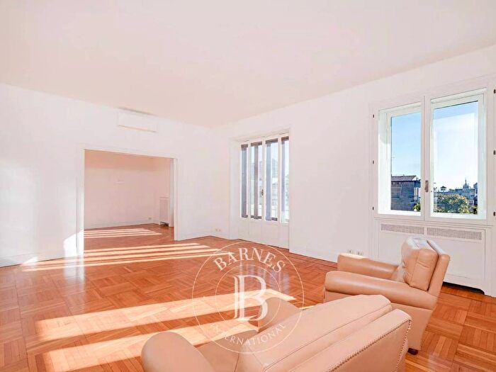 Casa con 6 locali in affitto in Piazzale Principessa Clotilde, Porta Nuova, Milano