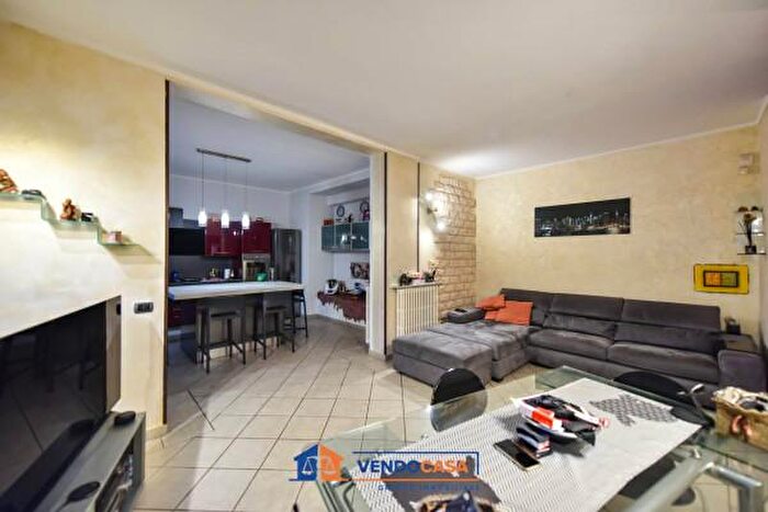 Appartamento trilocale in vendita in Via Settimo, San Mauro Torinese