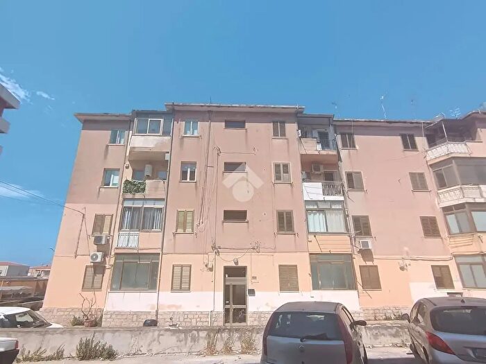 Appartamento trilocale in vendita in Via Cosenza, Erice