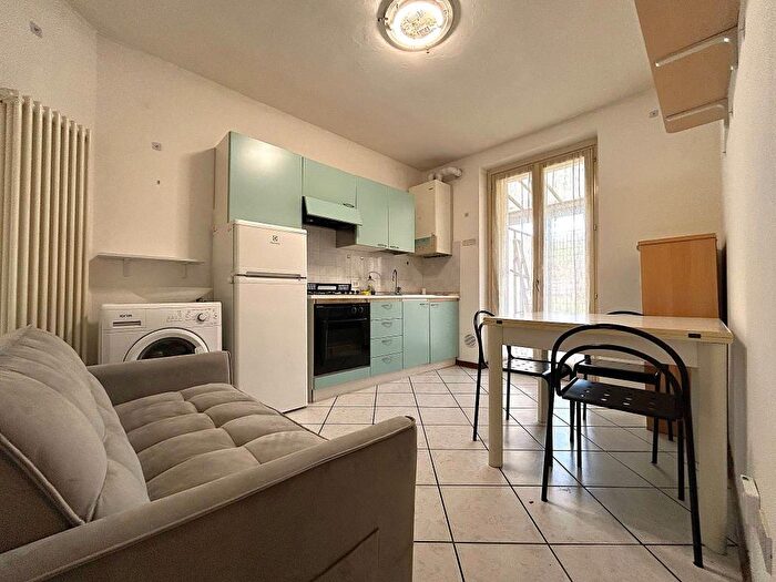 Appartamento bilocale in affitto in Via Luigi Musini, Ospedale Volturno, Parma