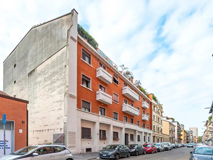 Appartamento bilocale in vendita in Marcantonio dal Re, Milano