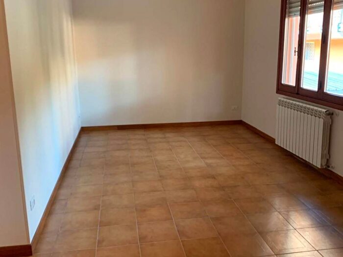 Appartamento trilocale in affitto in Due Strade, Bordighera