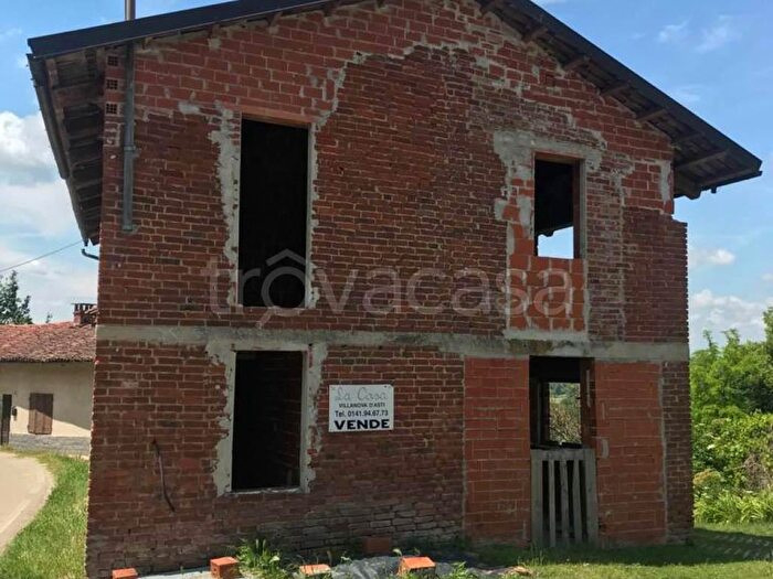 Casa quadrilocale in vendita in Via Bolla Bagnasco At Italy, Montafia