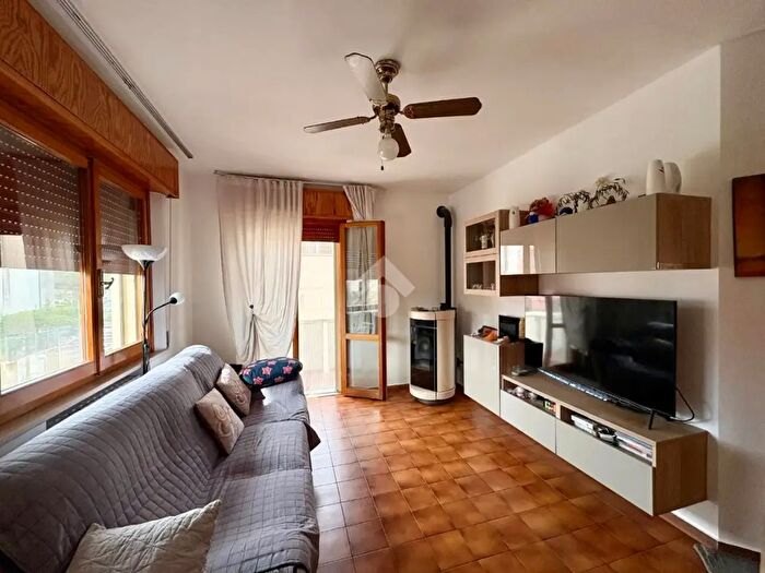 Appartamento quadrilocale in vendita in Via Casale, Verucchio
